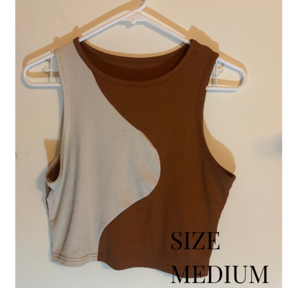 Cropped halter top
